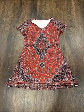 Red Paisley Short Sleeve V-Neck Dress